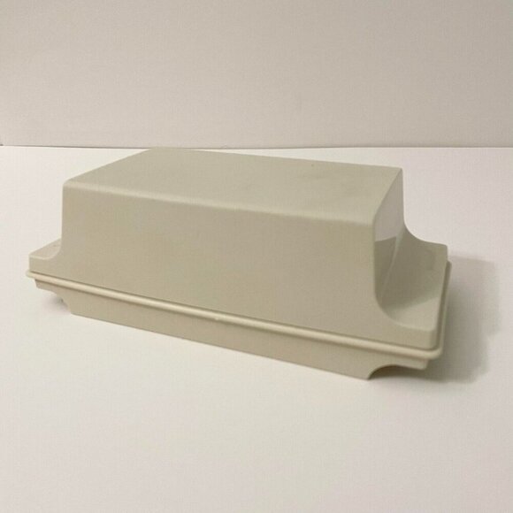 Vintage Tupperware Butter Dish Holder 1511-6 - Picture 1 of 16